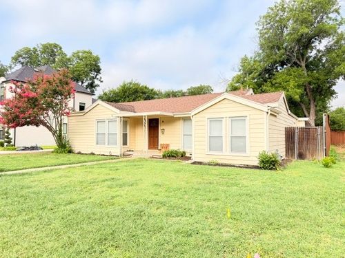 837 Northwood Road, Fort Worth, TX, 76107 | Card Image