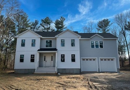 2 Bc Ln, Berkley, MA, 02779 | Card Image
