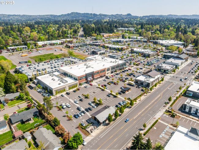 5582 Sw Murray Blvd, Condo with 2 bedrooms, 1 bathrooms and null parking in Beaverton OR | Image 25