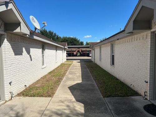 apt-4-928 French Ave, Edinburg, TX, 78541-4327 | Card Image