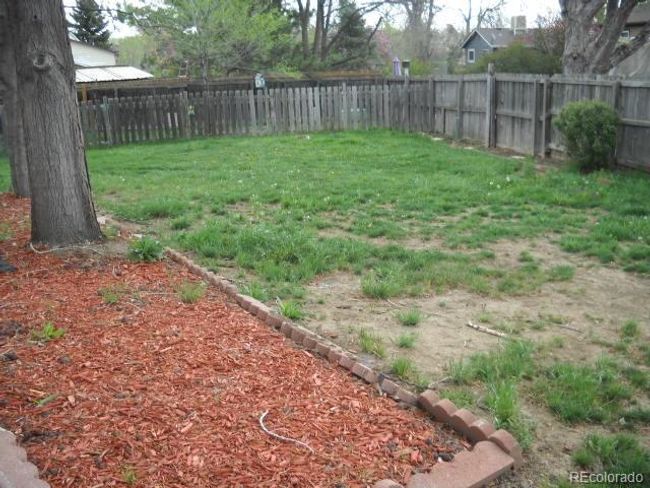 2178 S Memphis St, House other with 4 bedrooms, 2 bathrooms and 2 parking in Aurora CO | Image 19