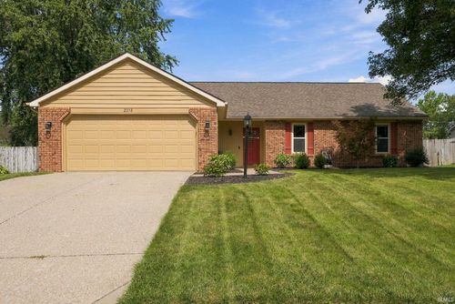 2218 Foxboro Dr, Fort Wayne, IN, 46818-1885 | Card Image