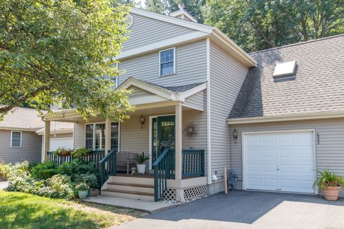 1903-1903 Meadowview Dr, East Windsor, CT, 06088-9118 | Card Image