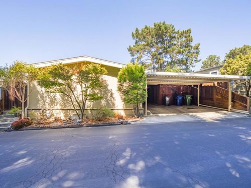 300 Plum St, Capitola, CA, 95010 | Card Image