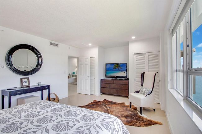 APT-1540S - 1500 Bay Rd, Condo with 1 bedrooms, 2 bathrooms and null parking in Miami Beach FL | Image 7