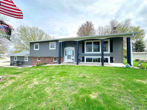 80 Lake Shore Dr, Emmetsburg, IA, 50536-1424 | Card Image