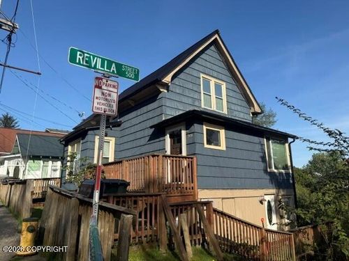 lower-500 Pine St, Ketchikan, AK, 99901-6327 | Card Image