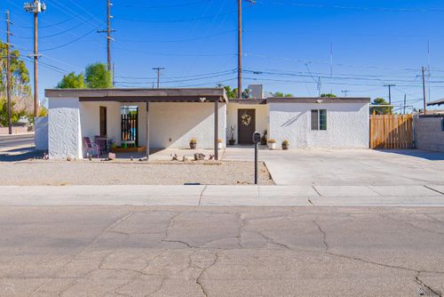 117 S San Clemente Dr, Yuma, AZ, 85364-1747 | Card Image