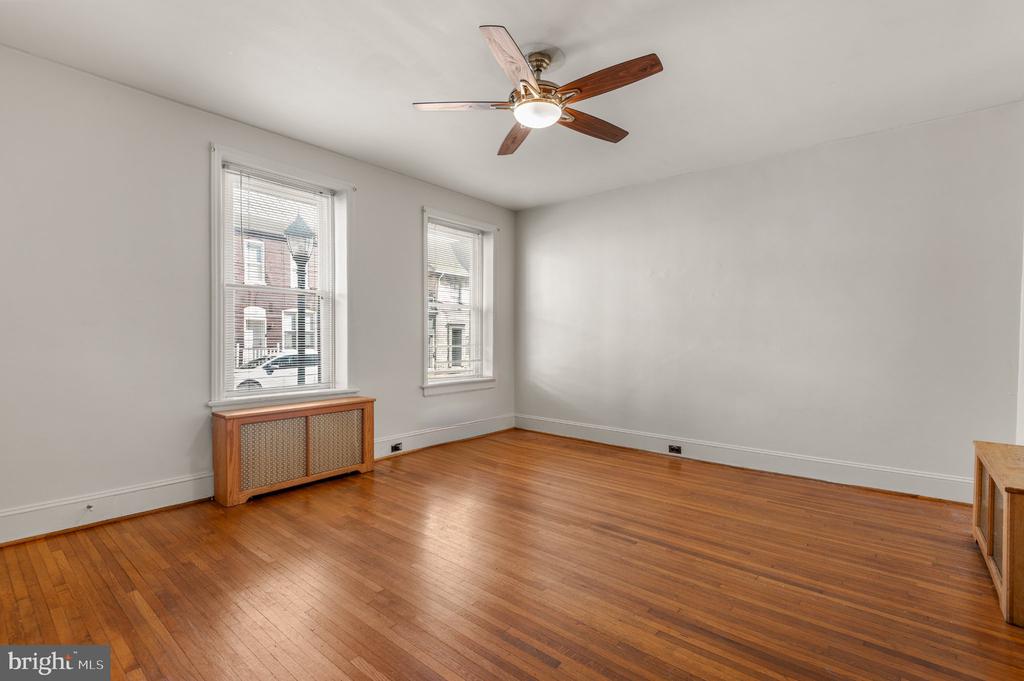 Residential Lease in HAGERSTOWN 3