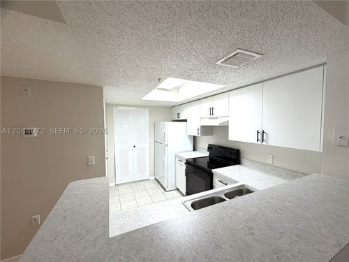 201-5045 Wiles, Coconut Creek, FL, 33073 | Card Image