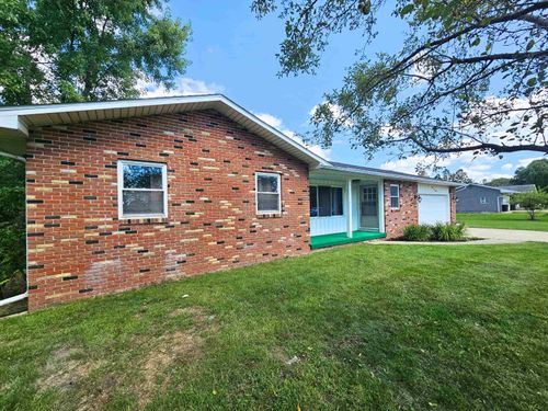 12419 Mount Morris Rd, Columbiaville, MI, 48421-8808 | Card Image