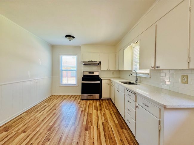 1015 W Sycamore St, House other with 3 bedrooms, 2 bathrooms and null parking in Sherman TX | Image 11