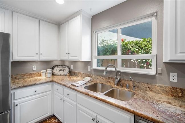 Under cabinet lighting | Image 8