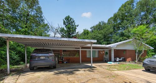 1504 Emanuel St, Natchitoches, LA, 71457-4916 | Card Image