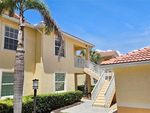 904-904 Casa Del Lago Way, VENICE, FL, 34292-5394 | Card Image