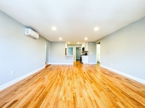 2-58 Chestnut St, Chelsea, MA, 02150-3829 | Card Image