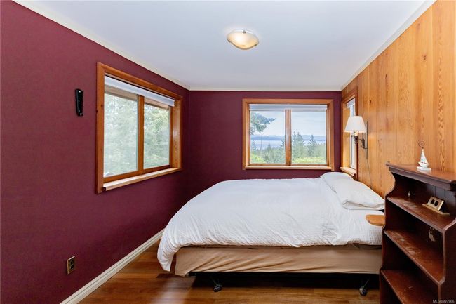 Top floor primary is large enough for a kingsized bed | Image 66