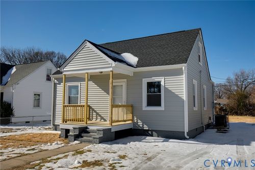 1305 Overlook St, Richmond, VA, 23224-7305 | Card Image