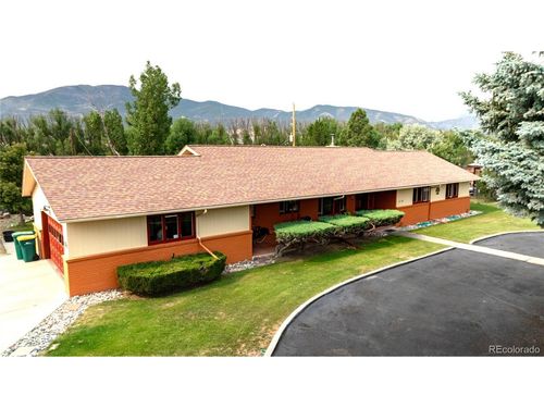 615 Poncha Blvd, Salida, CO, 81201-1725 | Card Image