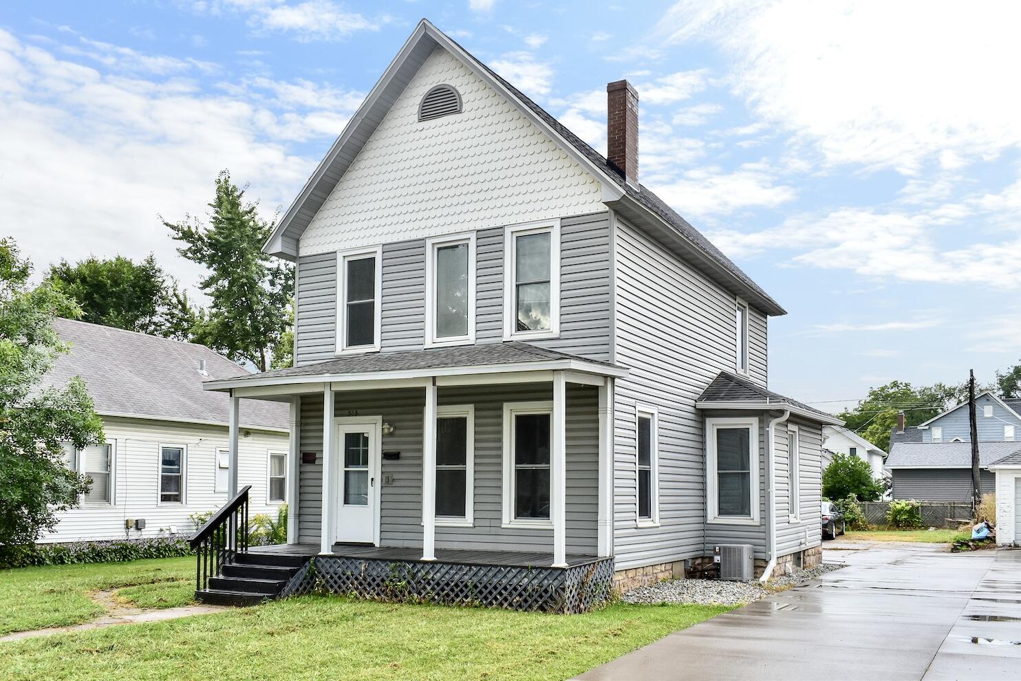 Wilson St, Winona, MN 55987