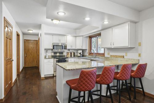 6202 Rivercrest Drive, MCFARLAND, WI, 53558 | Card Image