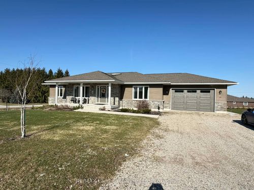 42 John St, Huron, ON, N0G1E0 | Card Image