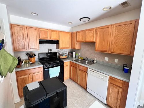 1-1066 Maggie Rd, Newburgh, NY, 12550-7026 | Card Image