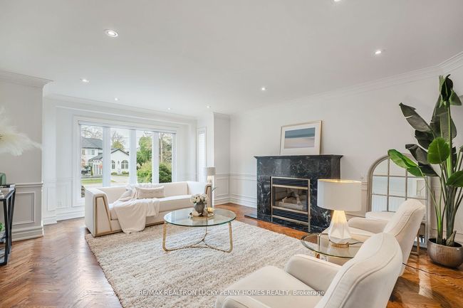16 Noble St, House other with 7 bedrooms, 6 bathrooms and 12 parking in Markham ON | Image 7