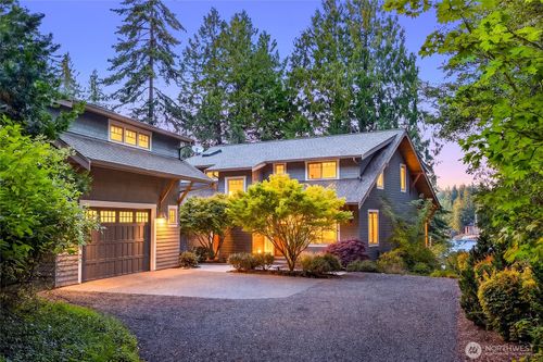 8300 Ne Hidden Cove Rd, Bainbridge Island, WA, 98110-1141 | Card Image