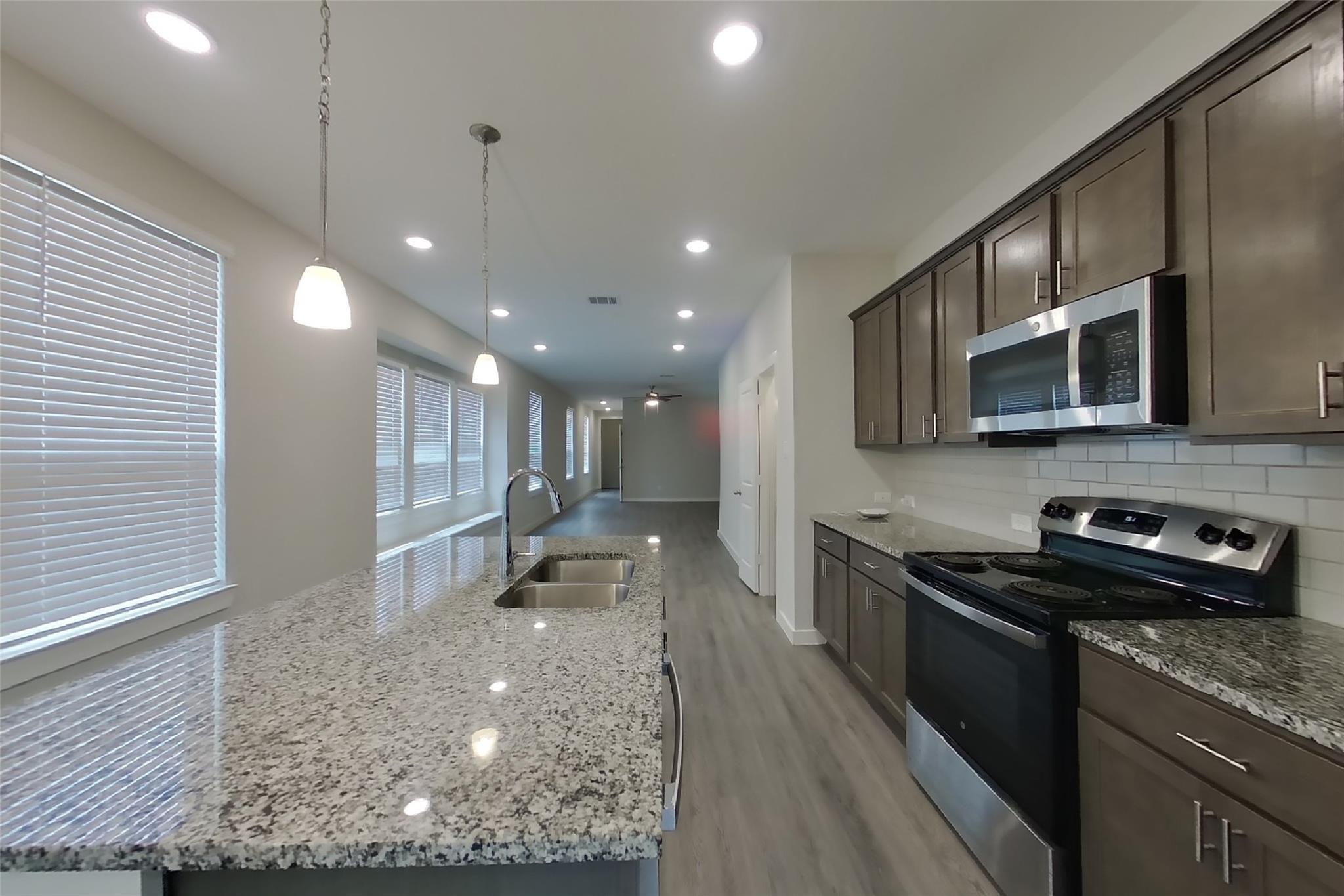 Residential Lease in Richmond 5