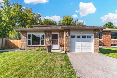 46 Patricia Ave, House other with 3 bedrooms, 2 bathrooms and 4 parking in Barrie ON | Image 1