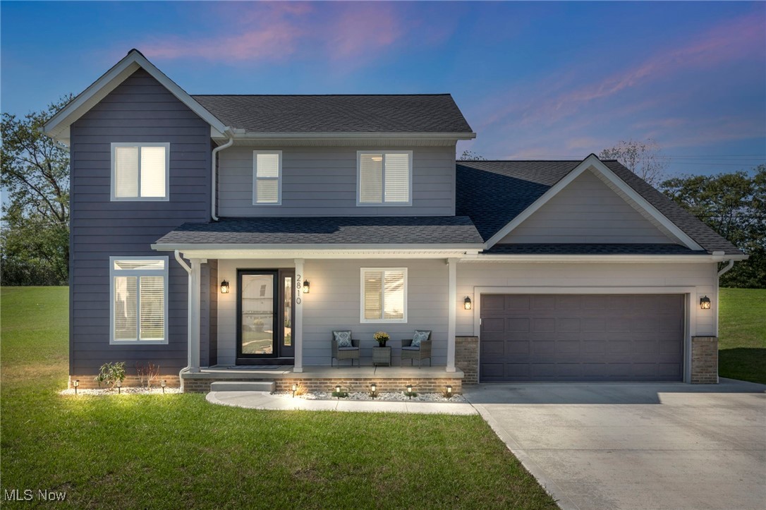 Huron Dr, Green, OH 44685