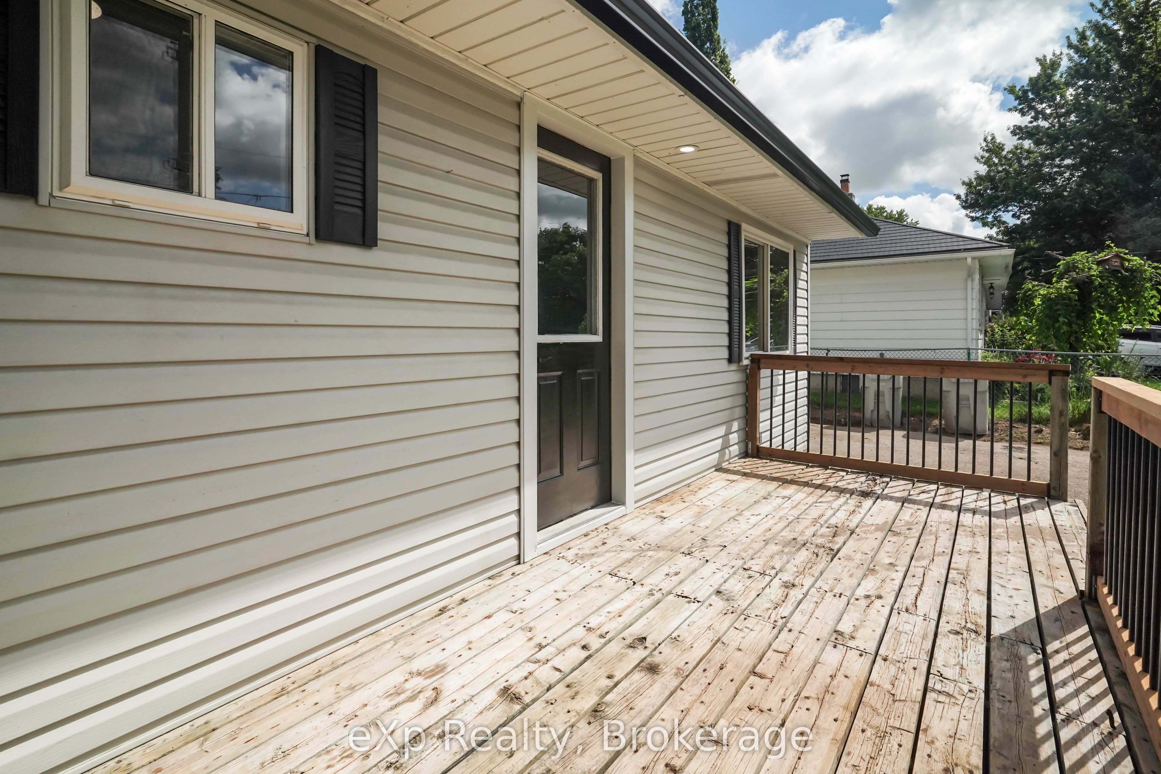 Residential in Huron East 4
