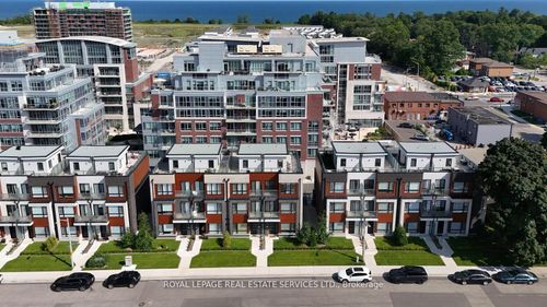 137 High St W, Mississauga, ON, L5H1K4 | Card Image