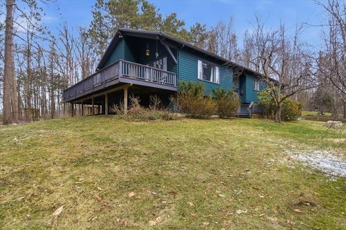 93 Russett Dr, Bennington, VT, 05201-8163 | Card Image