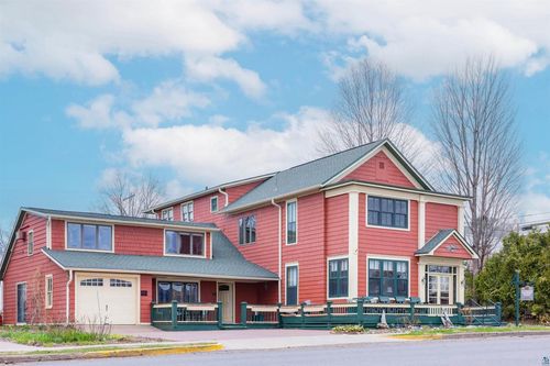 17 S 1st Street, Bayfield, WI, 54814 | Card Image