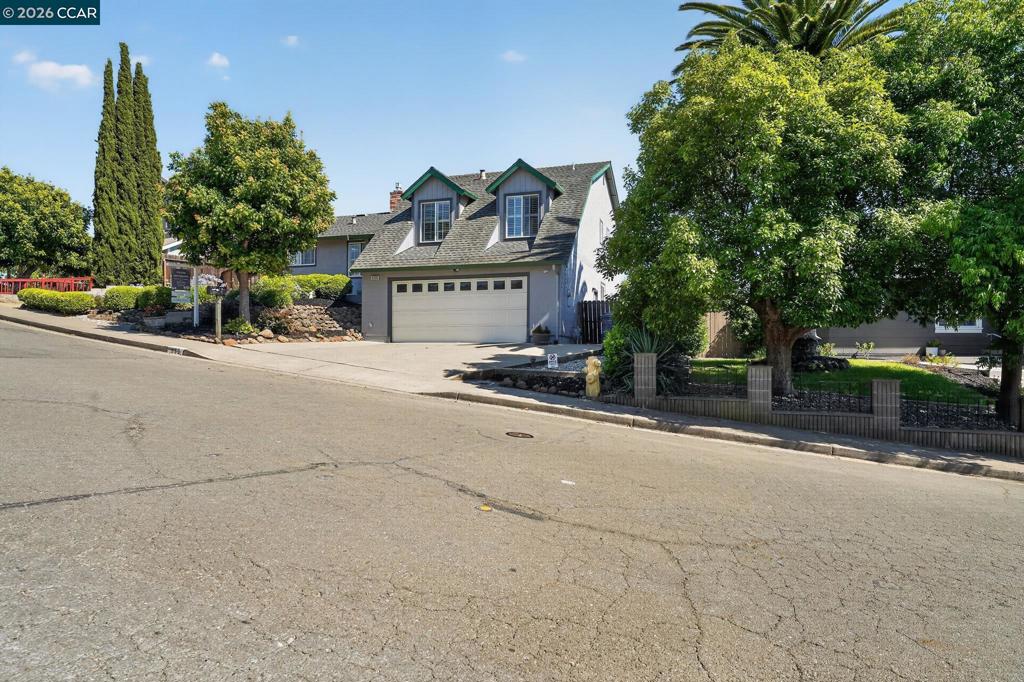 Residential in Benicia 4