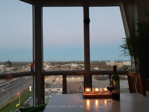 ph305-11 Lee Centre Dr, Scarborough, ON, M1H3J5 | Card Image