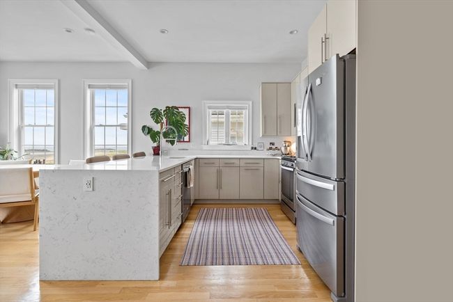 APT-4 - 148 Winthrop Shore Dr, Condo with 2 bedrooms, 2 bathrooms and 1 parking in Winthrop MA | Image 9