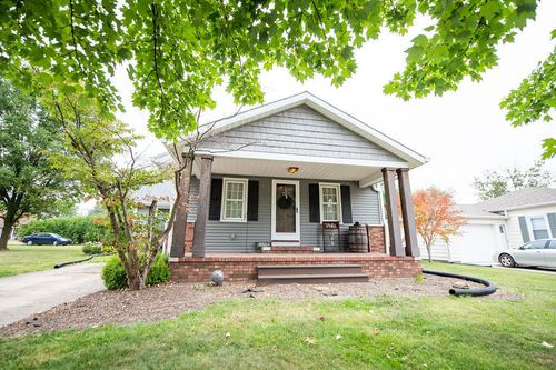 620 D St Ne, Linton, IN, 47441-1524 | Card Image