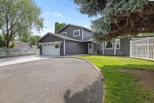 253 Rachel Rd, Kennewick, WA, 99338-7333 | Card Image