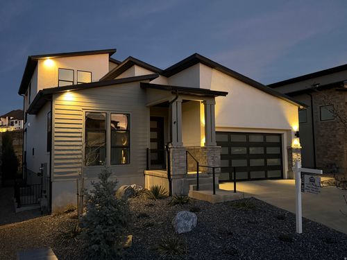 789 S Miller Ave, North Salt Lake, UT, 84054-1207 | Card Image