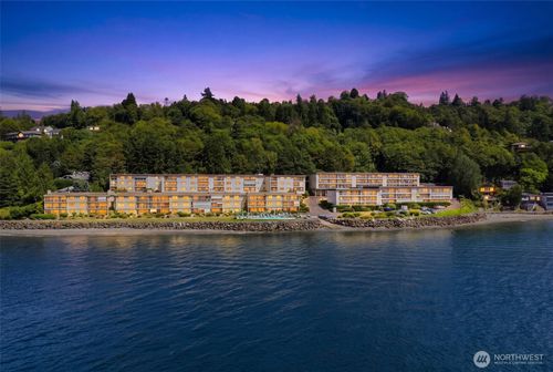 b8-10203 47th Avenue Sw, Seattle, WA, 98146 | Card Image