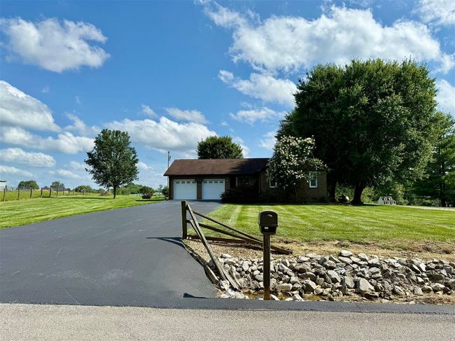 363 W G Talley Rd, House other with 3 bedrooms, 2 bathrooms and null parking in Alvaton KY | Image 17