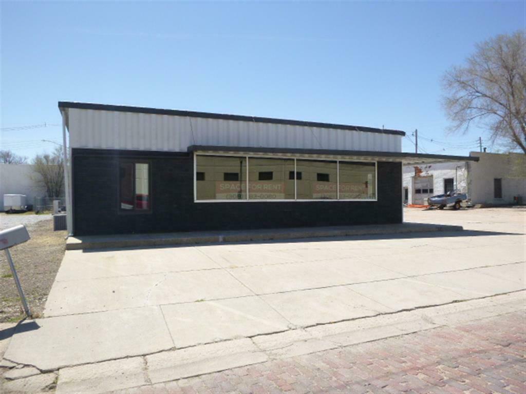 1218 K St, Aurora, NE 68818