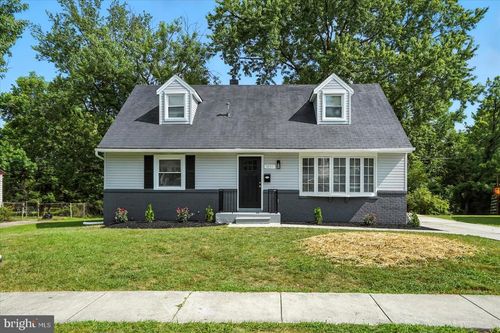 7031 Glen Spring Rd, Baltimore, MD, 21244-2630 | Card Image