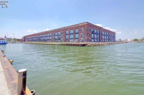 304-401 Shoreline, Sandusky, OH, 44870 | Card Image