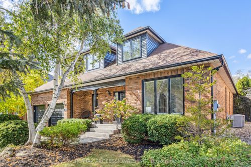 1416 The Links Dr, Oakville, ON, L6M2N9 | Card Image