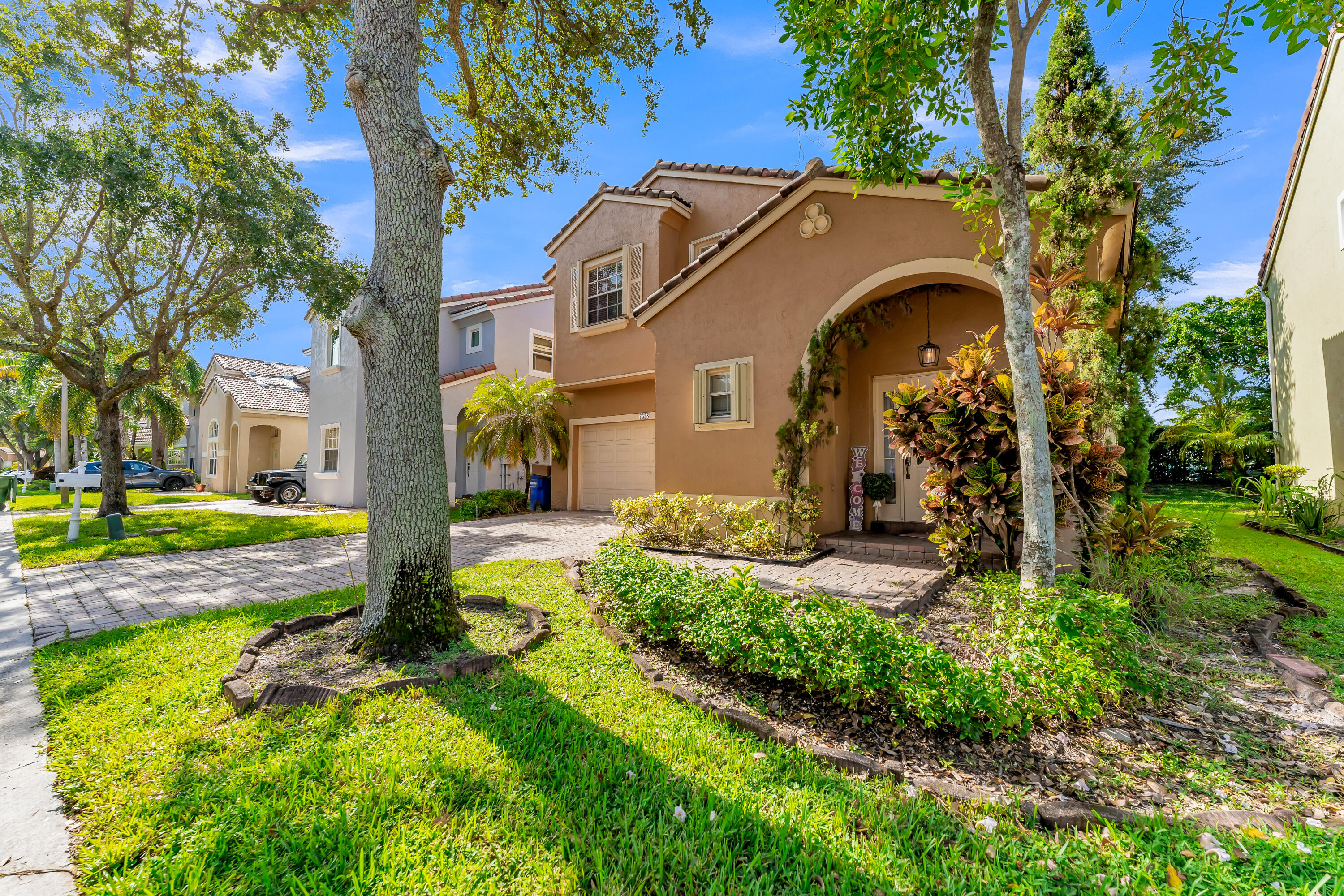Residential in Pembroke Pines 4