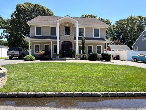 1133 Patricia Avenue, Islip, NY, 11795 | Card Image